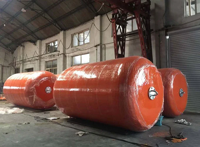 Tấm chắn bùn Polyurethane của Dock bảo vệ các cơ sở bốc xếp hàng hải như thế nào?